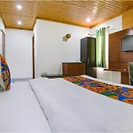 Fabhotel Kanari