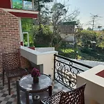 Hotel 7 Heights