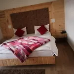 The Bel Mount