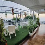 Golden Oak Home Stay
