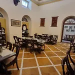 Hotel Padmini Nivas