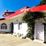 Hotel Chimney House