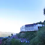 Kamay The Solitair Resort