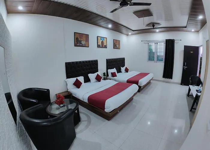 Golden Oak Home Stay