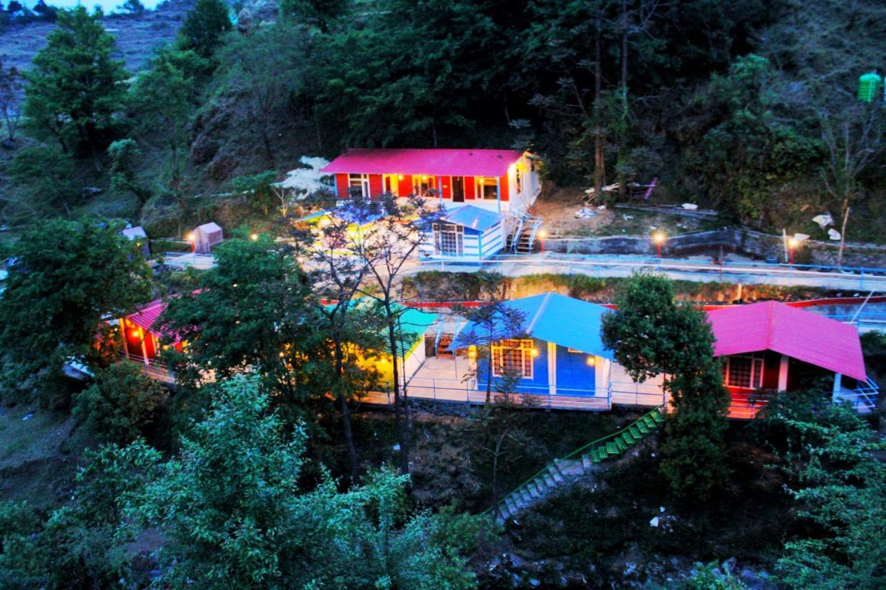 The Stream Side Hostel * Mussoorie
