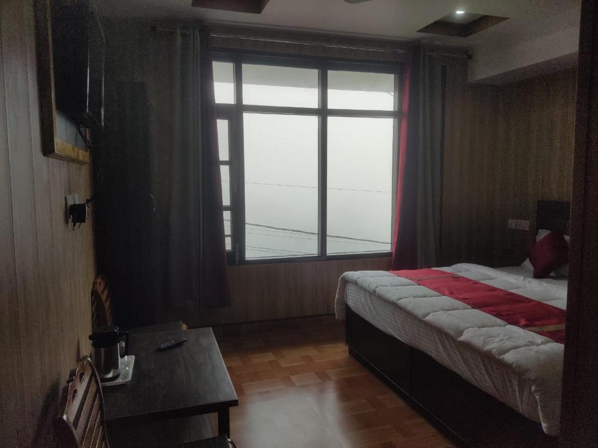 Fabhotel Maya 3*