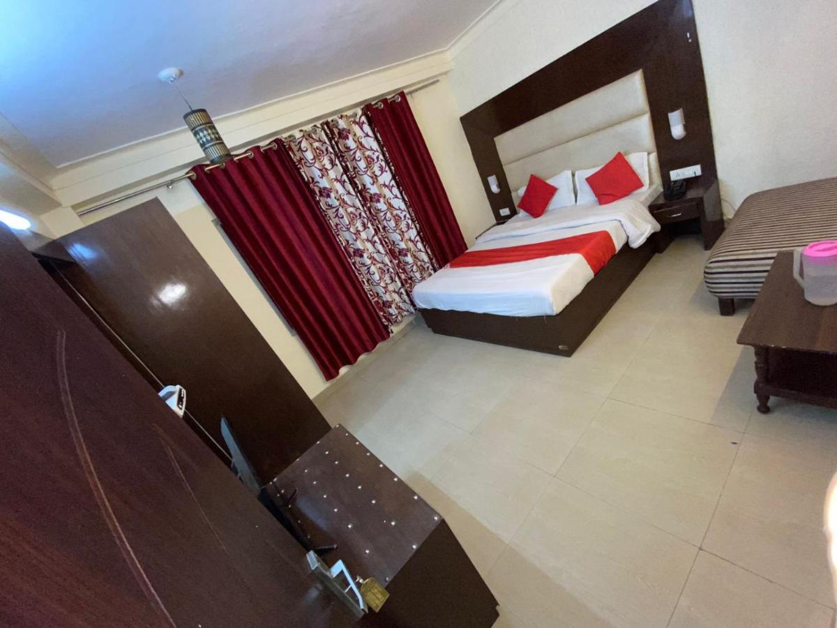Hotel Sikka Royal Classic 3*