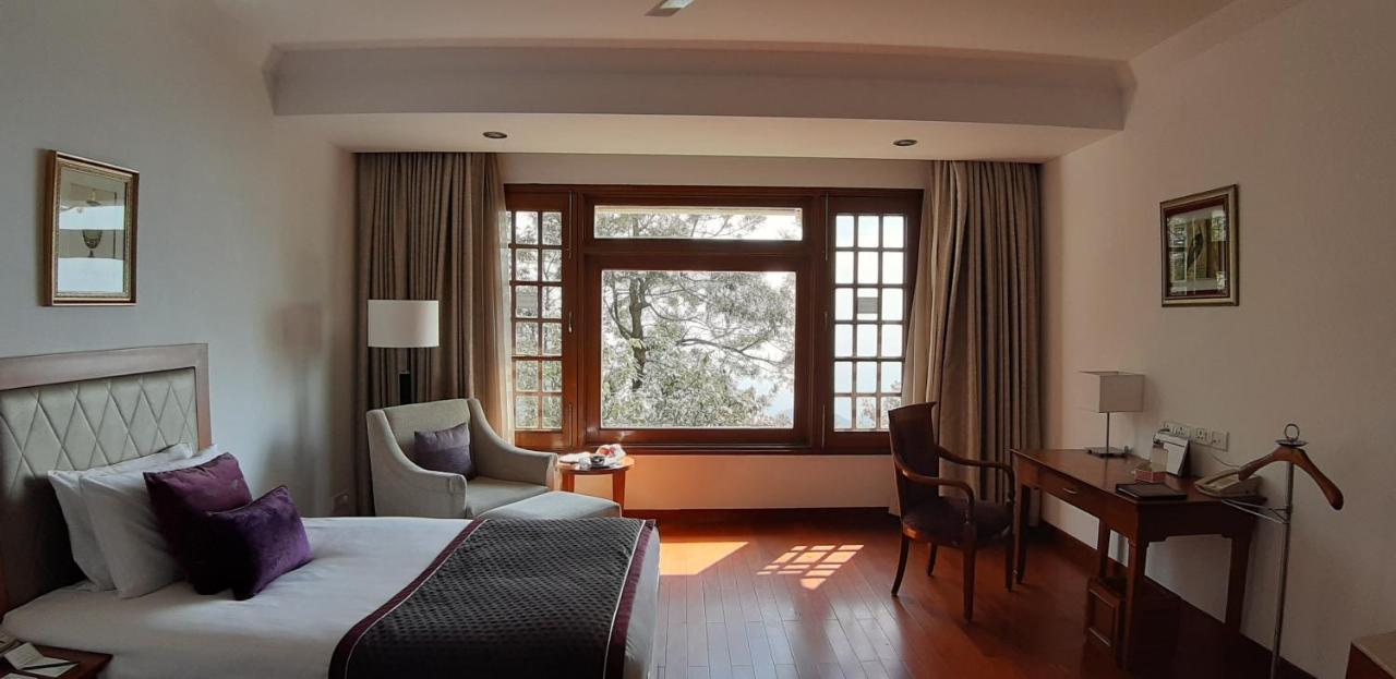 Jaypee Residency Manor Hotel