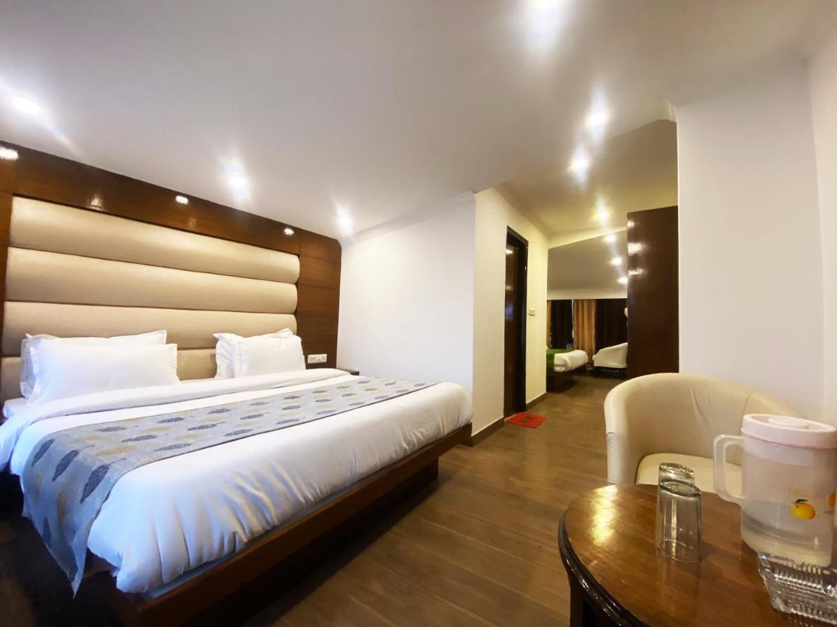 Sikka Royal Classic Hotel