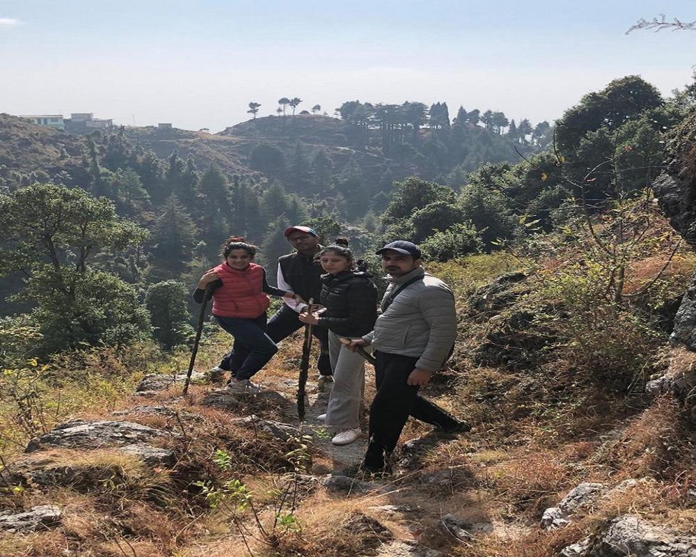 Veenu's Cottage-views Heater Bonfire Barbeque Wifi Mussoorie