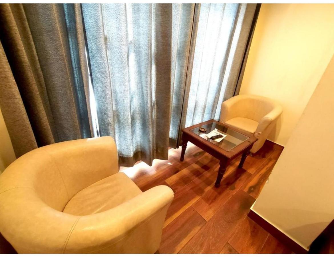 Samrat Hotel,