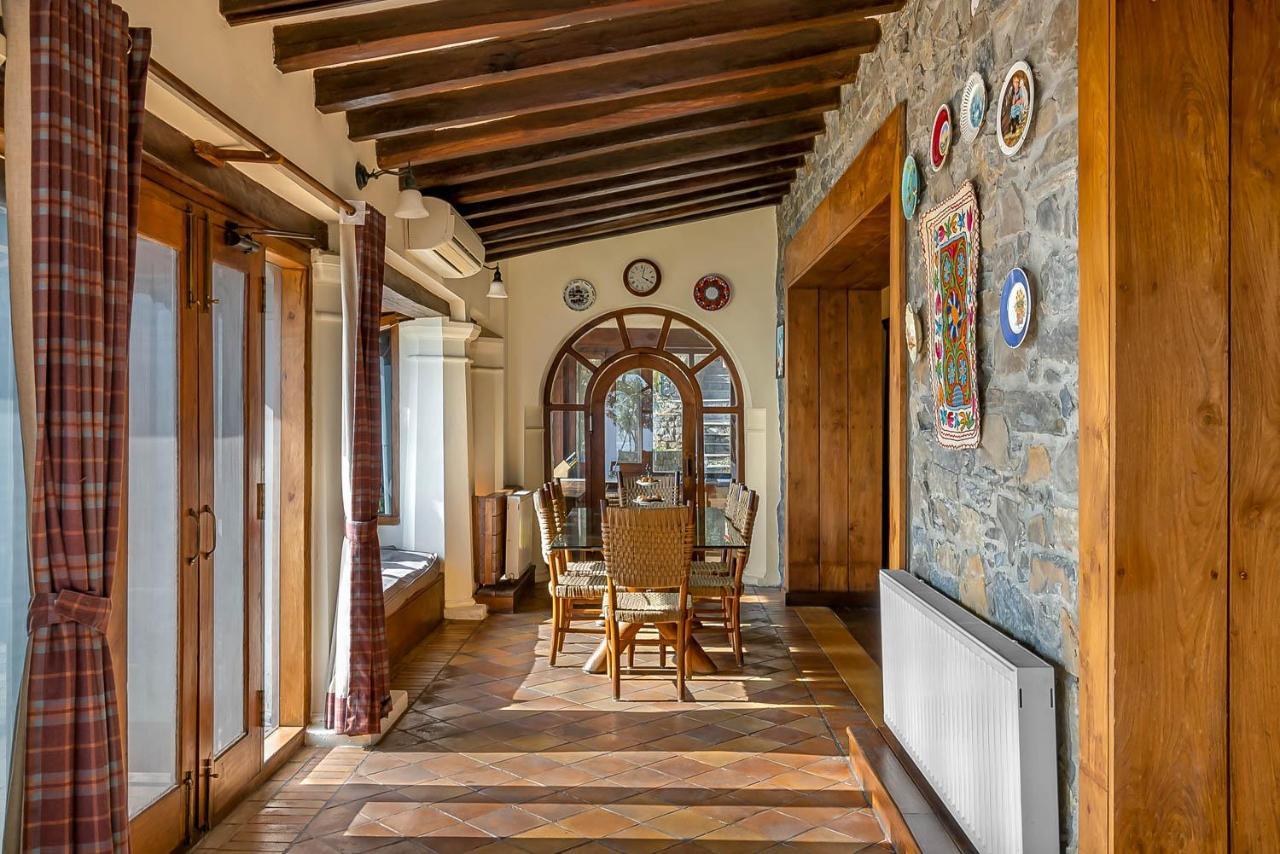 Villa Rokeby Villas,