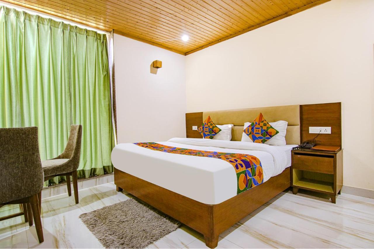 Hotel Fabhotel Kanari 3*
