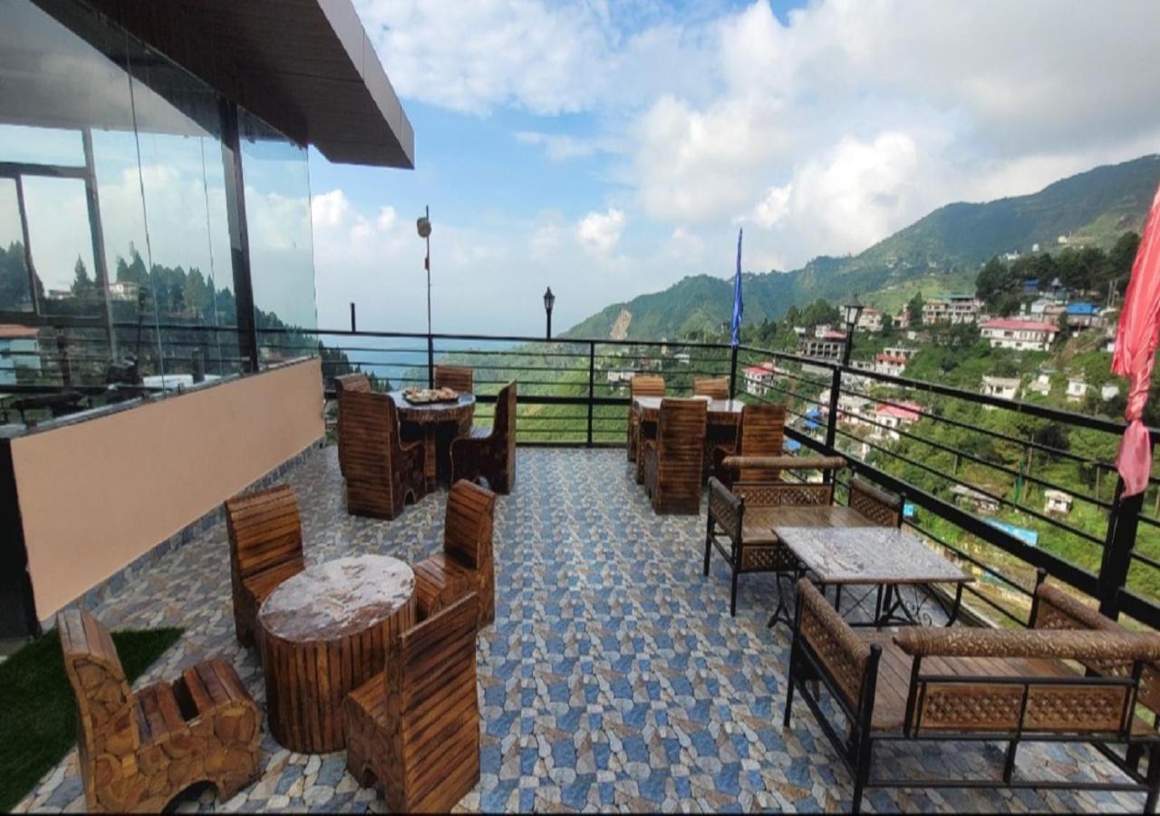 Skywing By Mountmemory Hotel Mussoorie