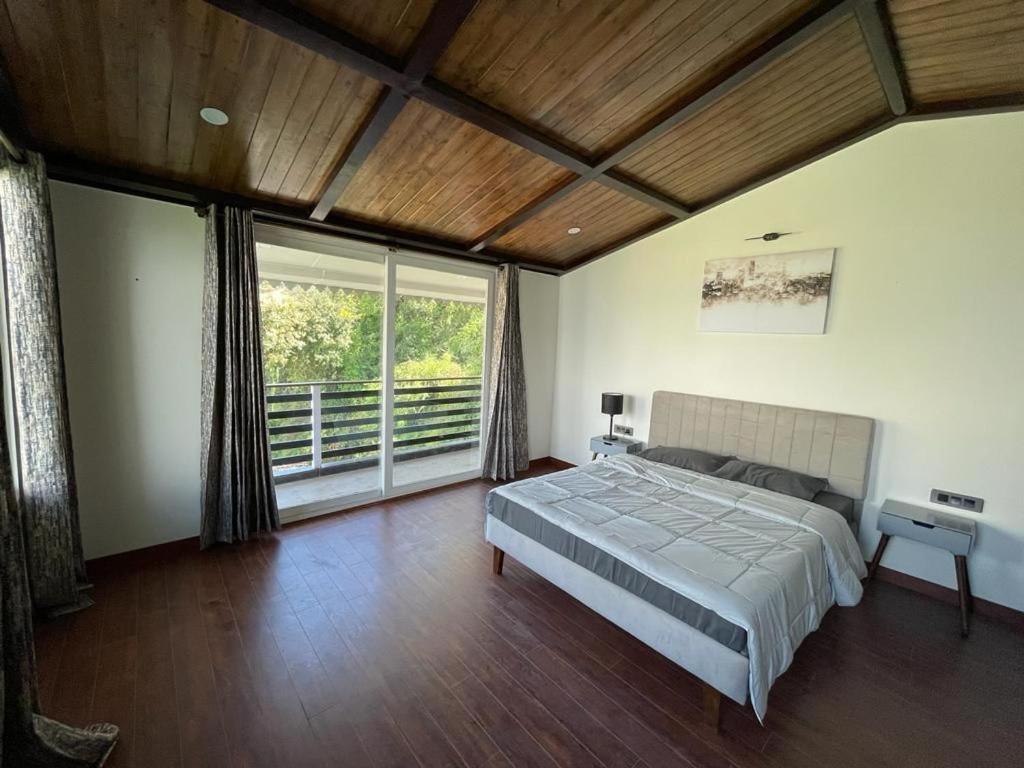 The Sky House Villa