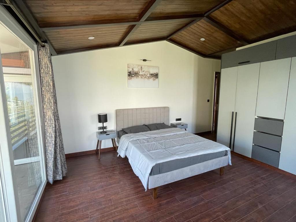 The Sky House Villa *