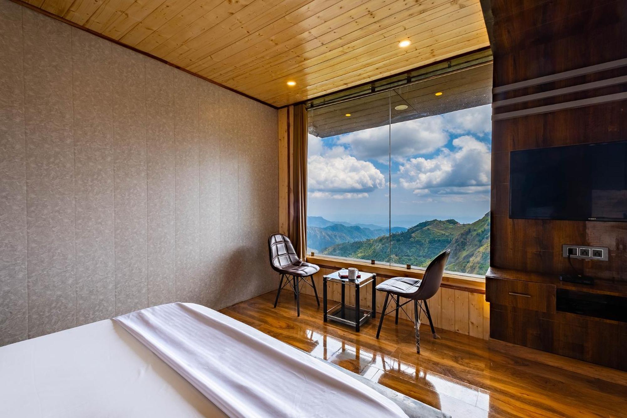 Fabhotel Le Masrana