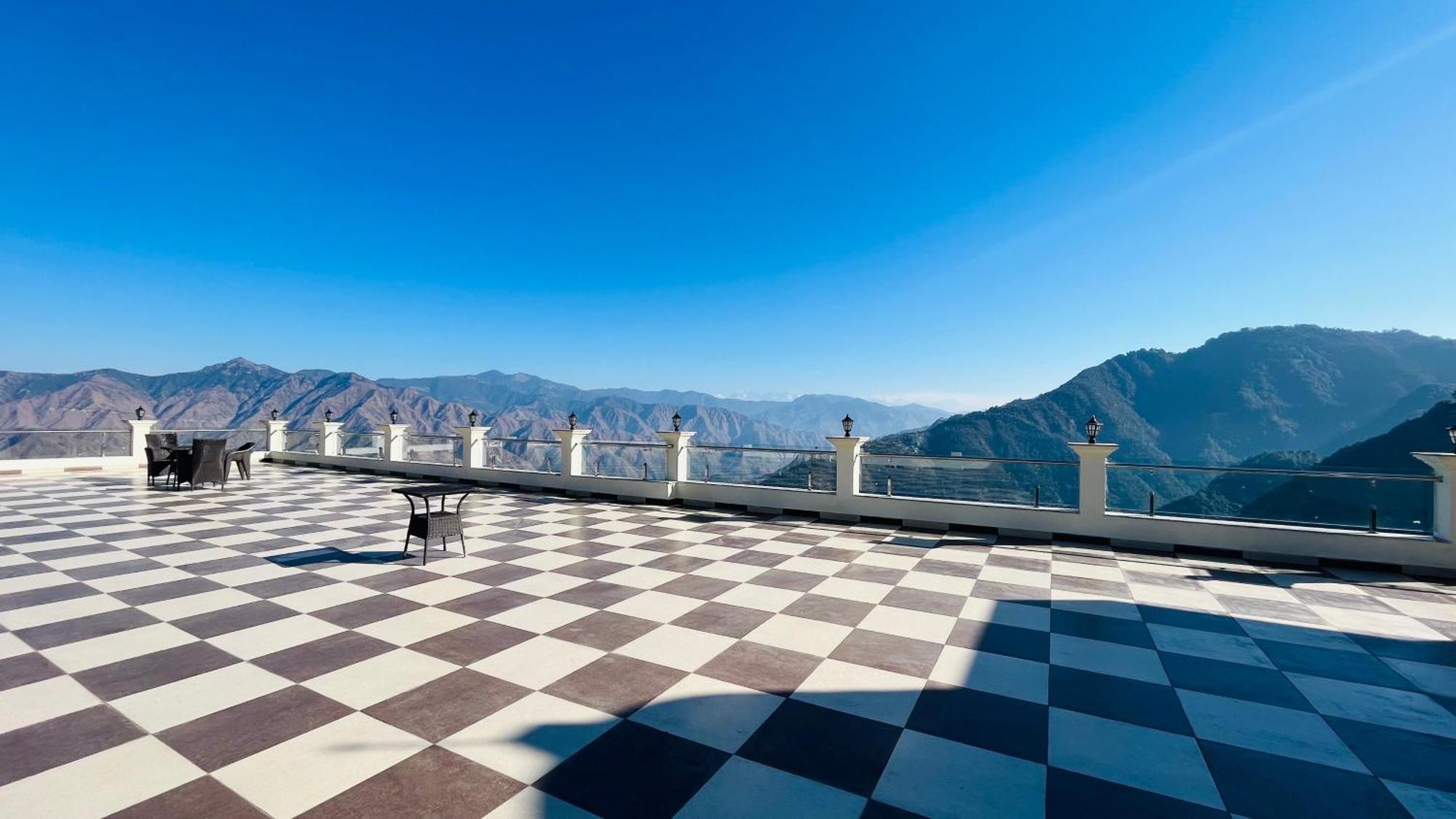 Trideus Mountain Club & Resort, Hotel