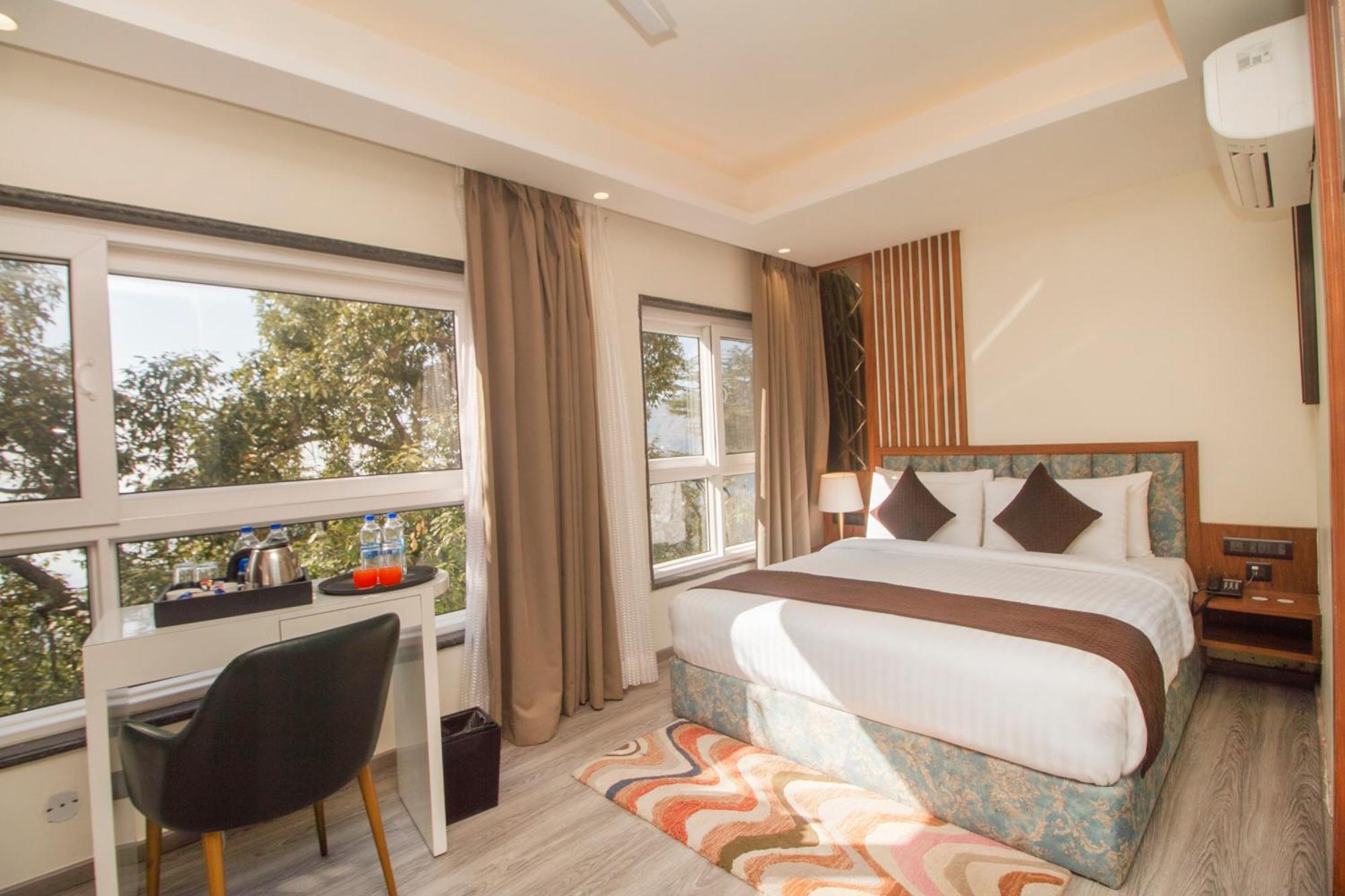 Hotel Pagoda Centurion Mussoorie