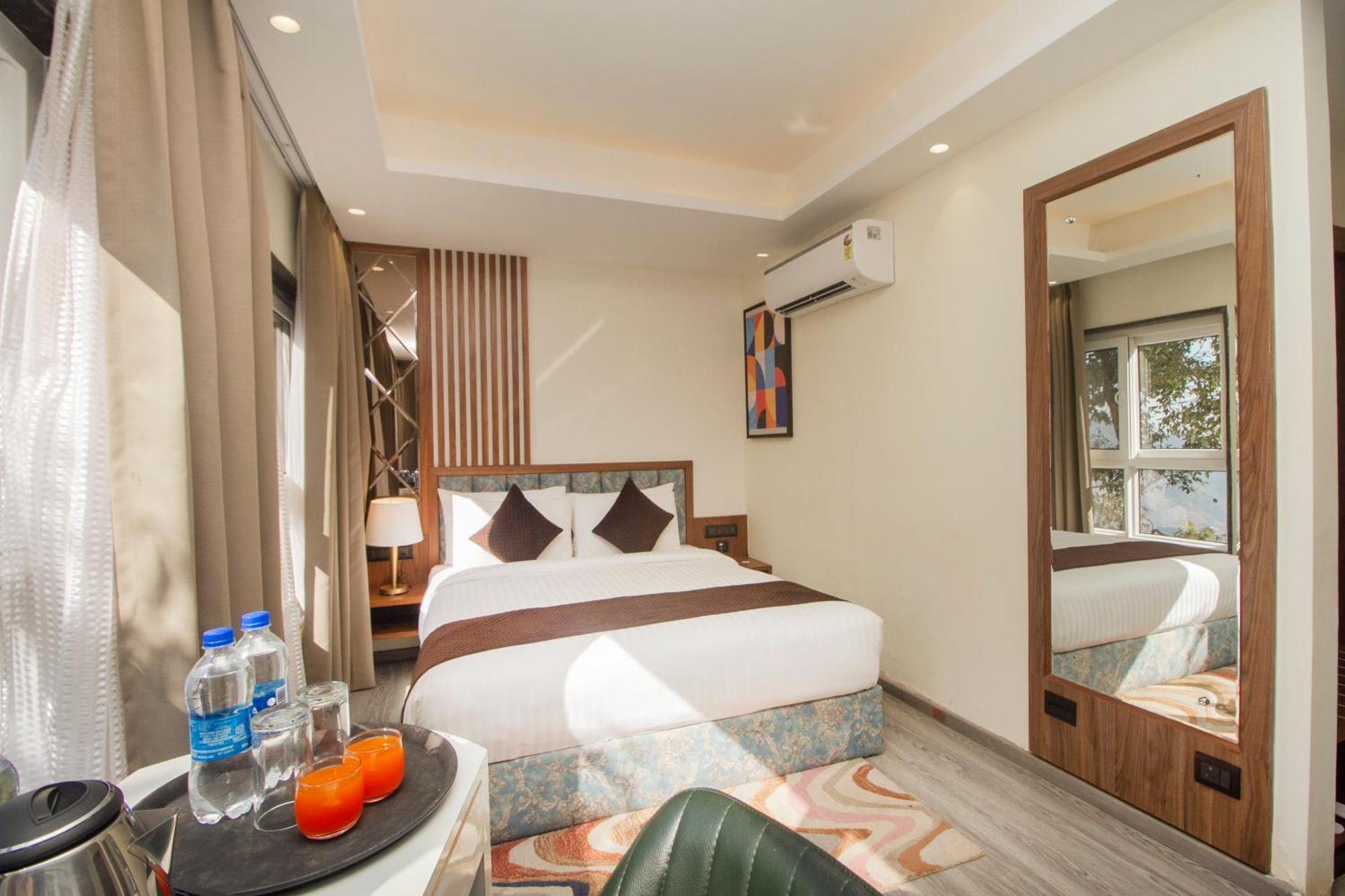 Hotel Pagoda Centurion Mussoorie