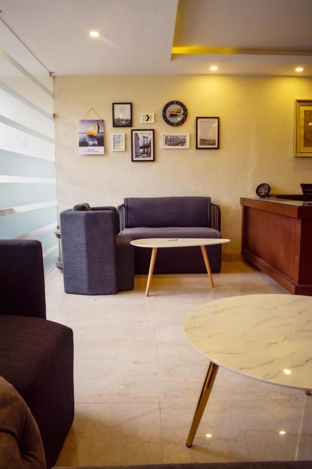Hotel Lodge Hill Near Mall Road, Mussoorie 4* Mussoorie