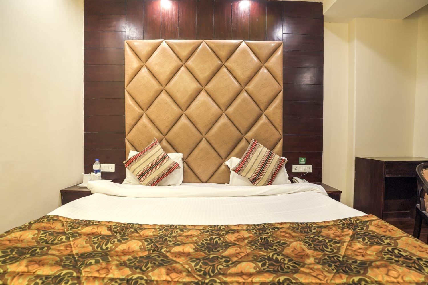 Hotel Hotel Lodge Hill Near Mall Road, Mussoorie