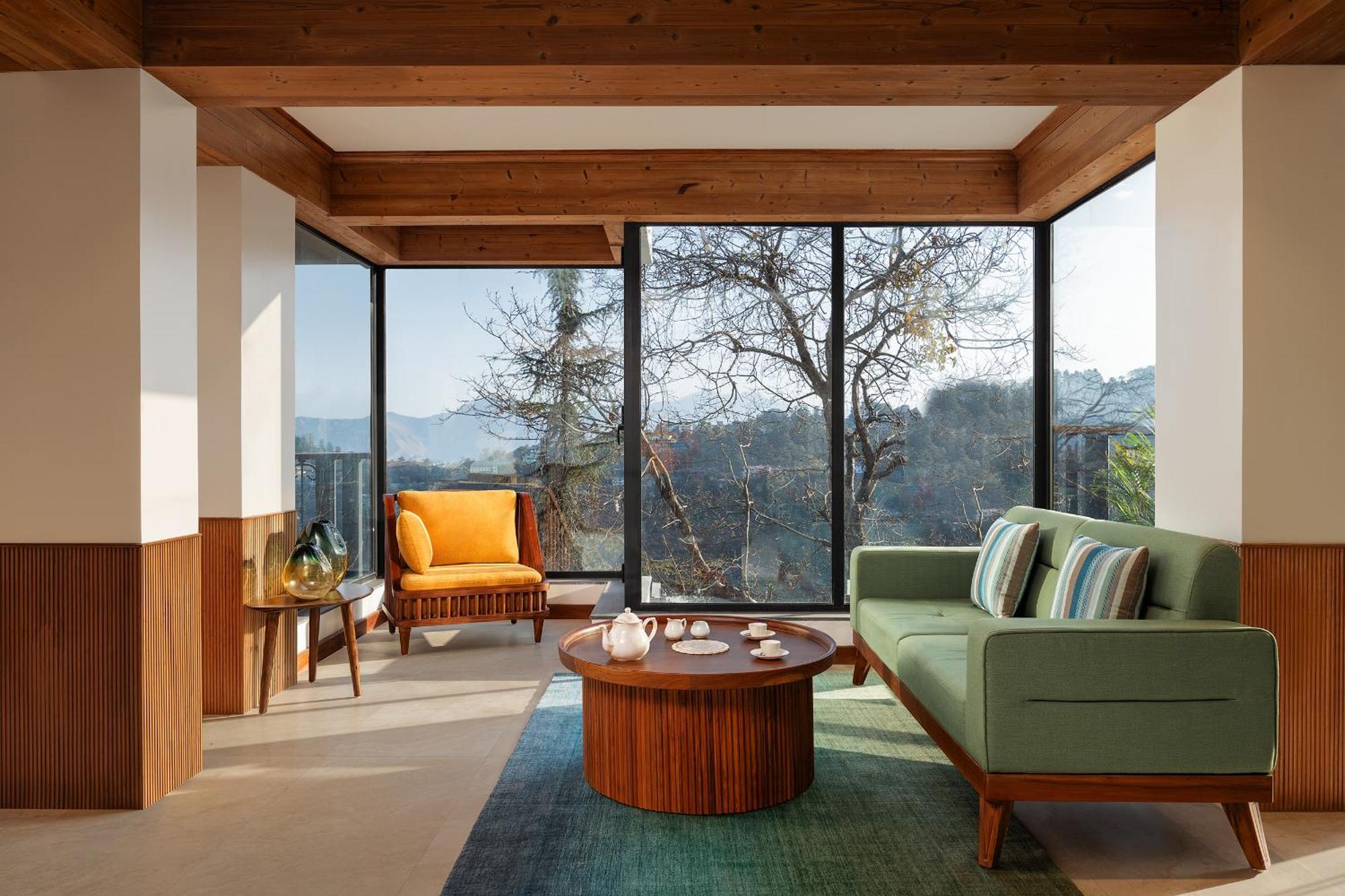 Justa Hollow Oak, Resort 5*