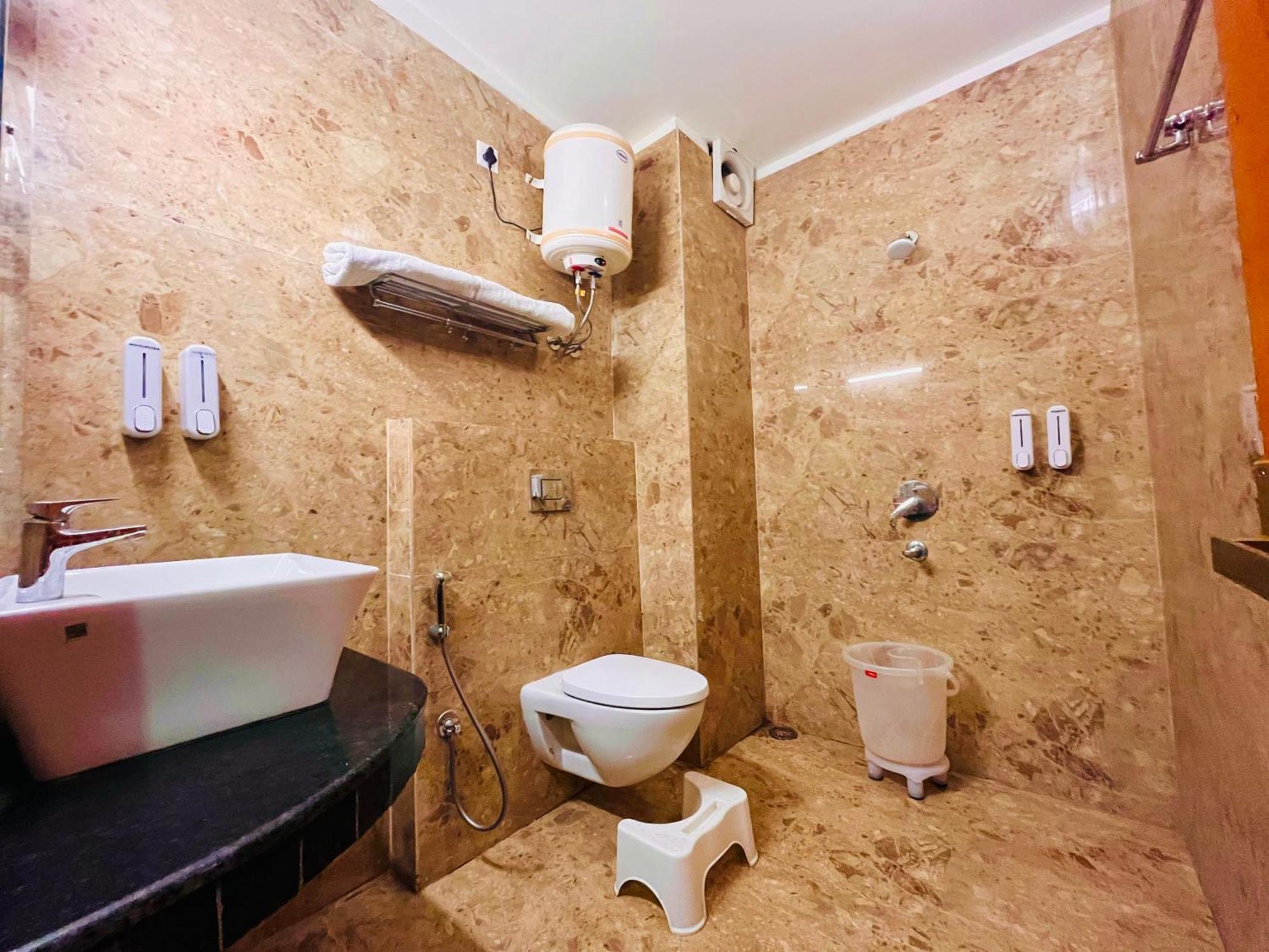 The Hill Queen Resort, 4*