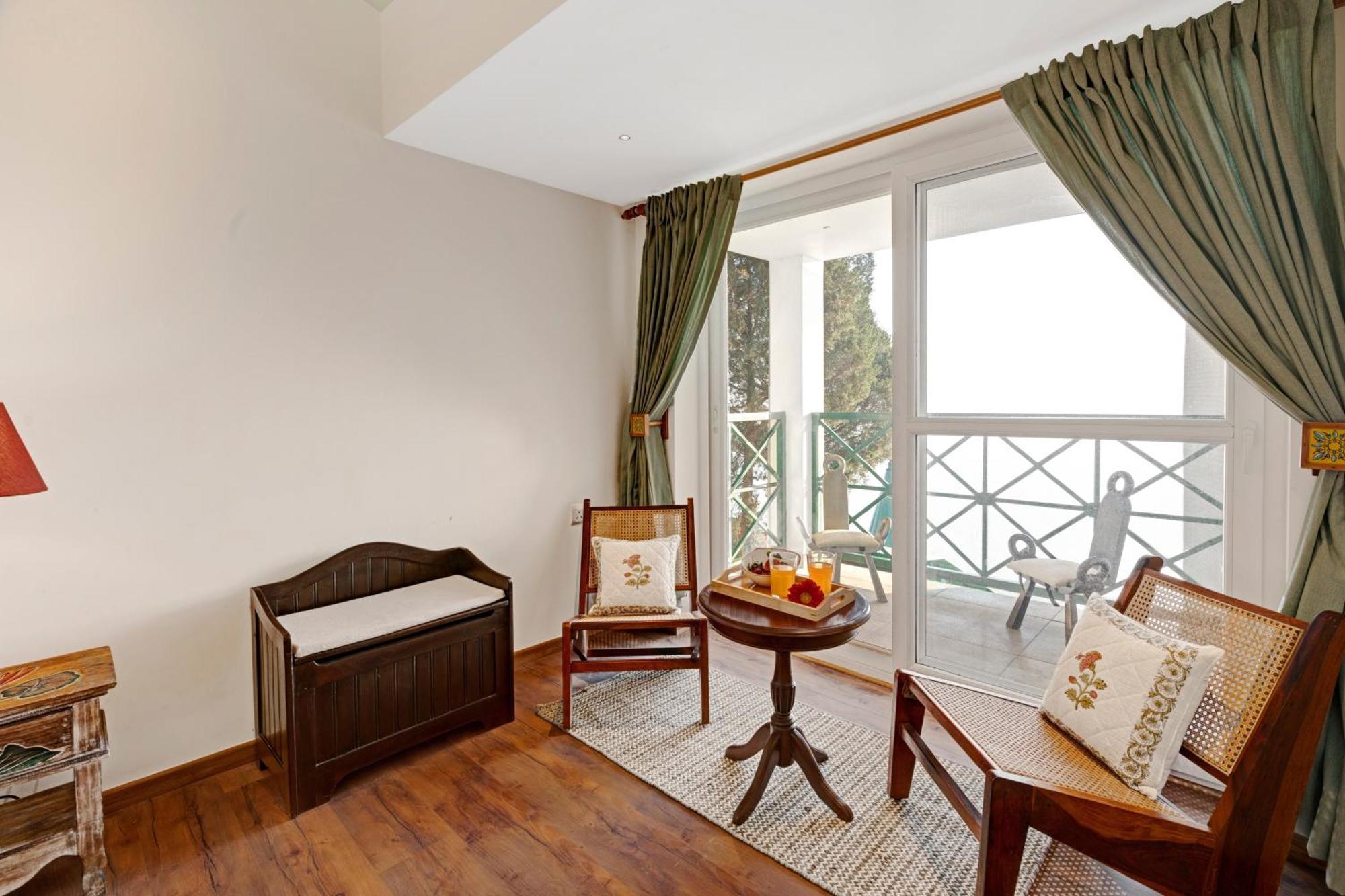 Villa Saffronstays Wilbury Homes - The Cheese *