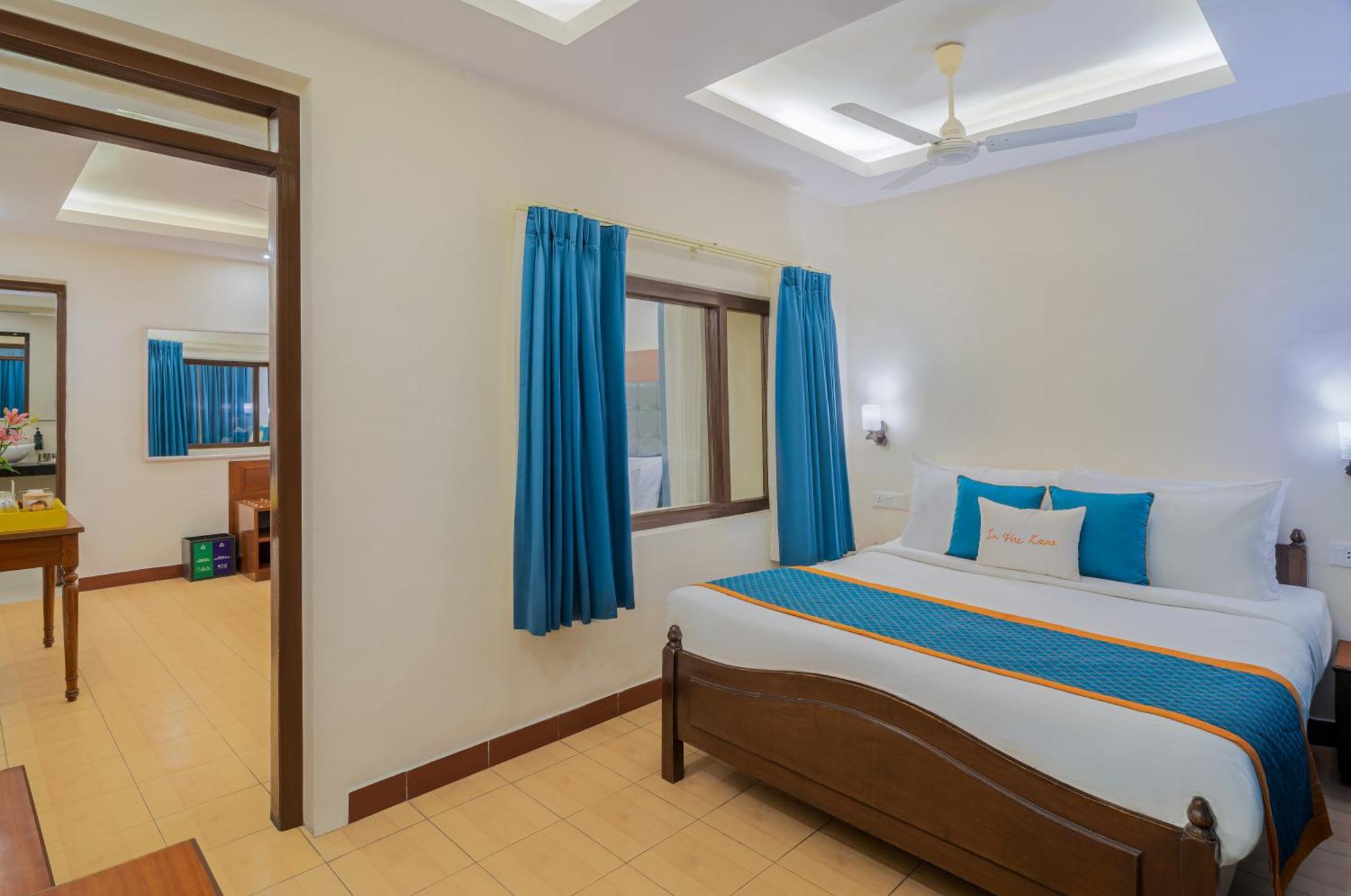 Hotel Zone Connect By The Park 4*