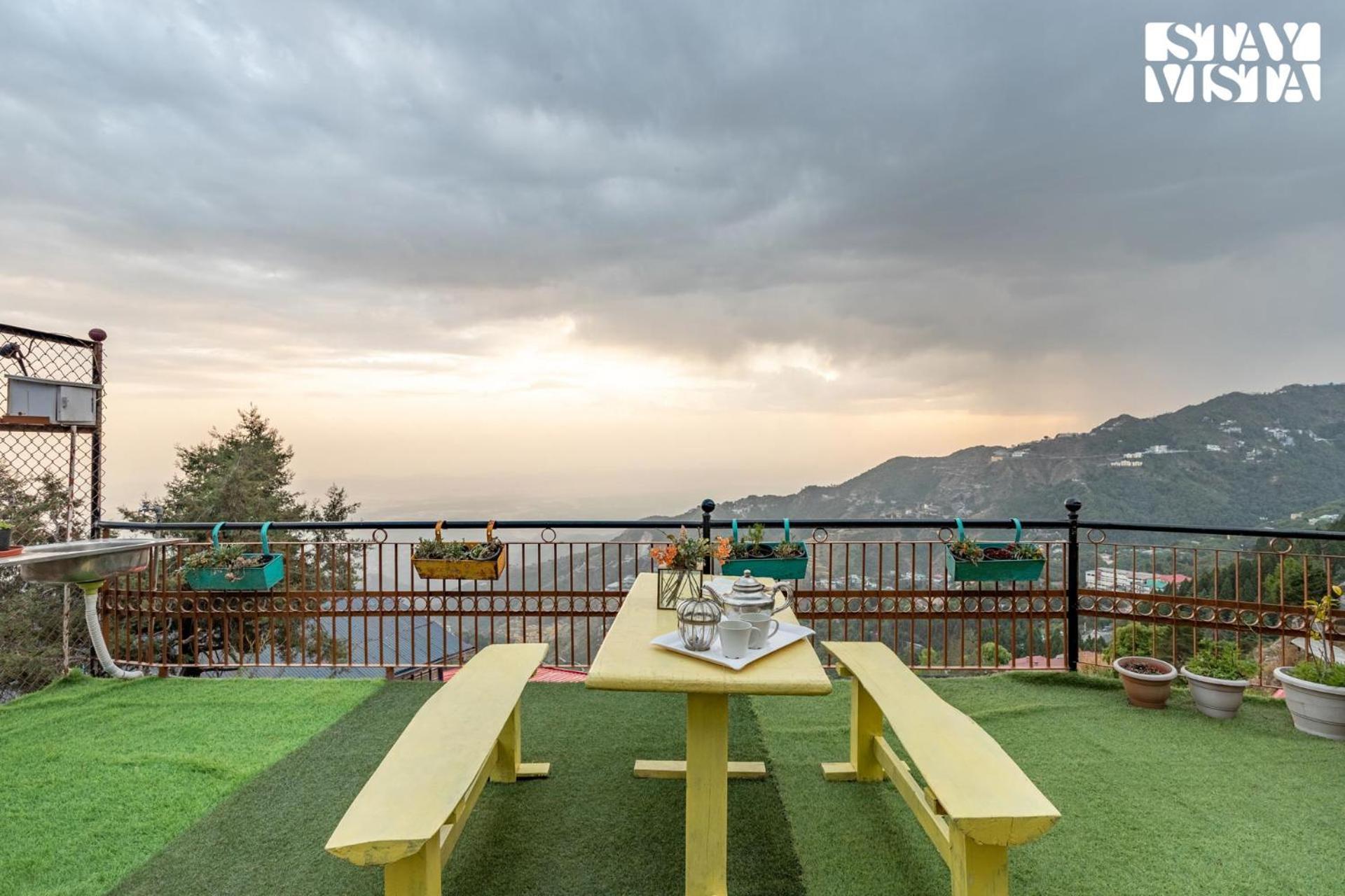Villa Lawrence Terrace With Free Breakfast At Mall Road By Stayvista Mussoorie