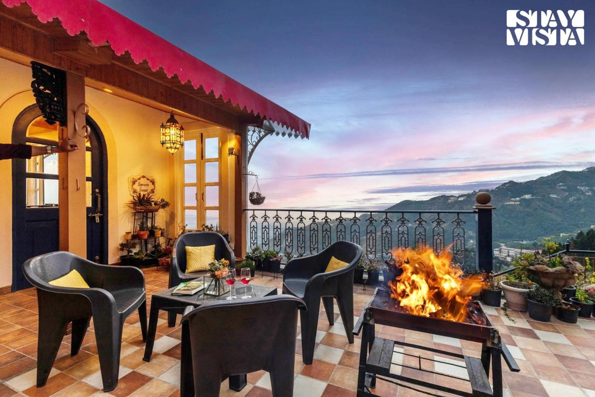 Lawrence Terrace With Free Breakfast At Mall Road By Stayvista Villa Mussoorie
