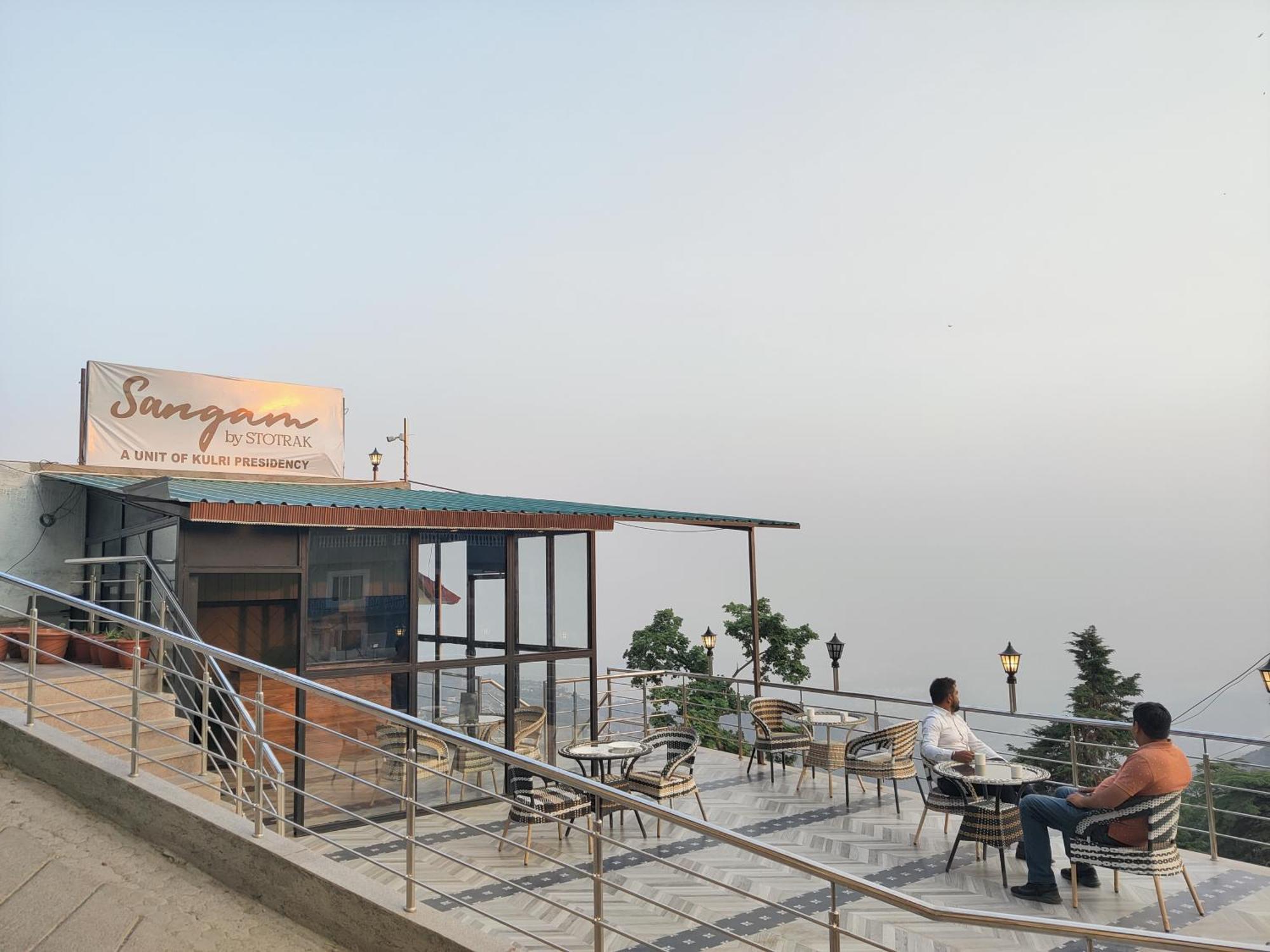 Sangam By Stotrak, Jhula Ghar 3*