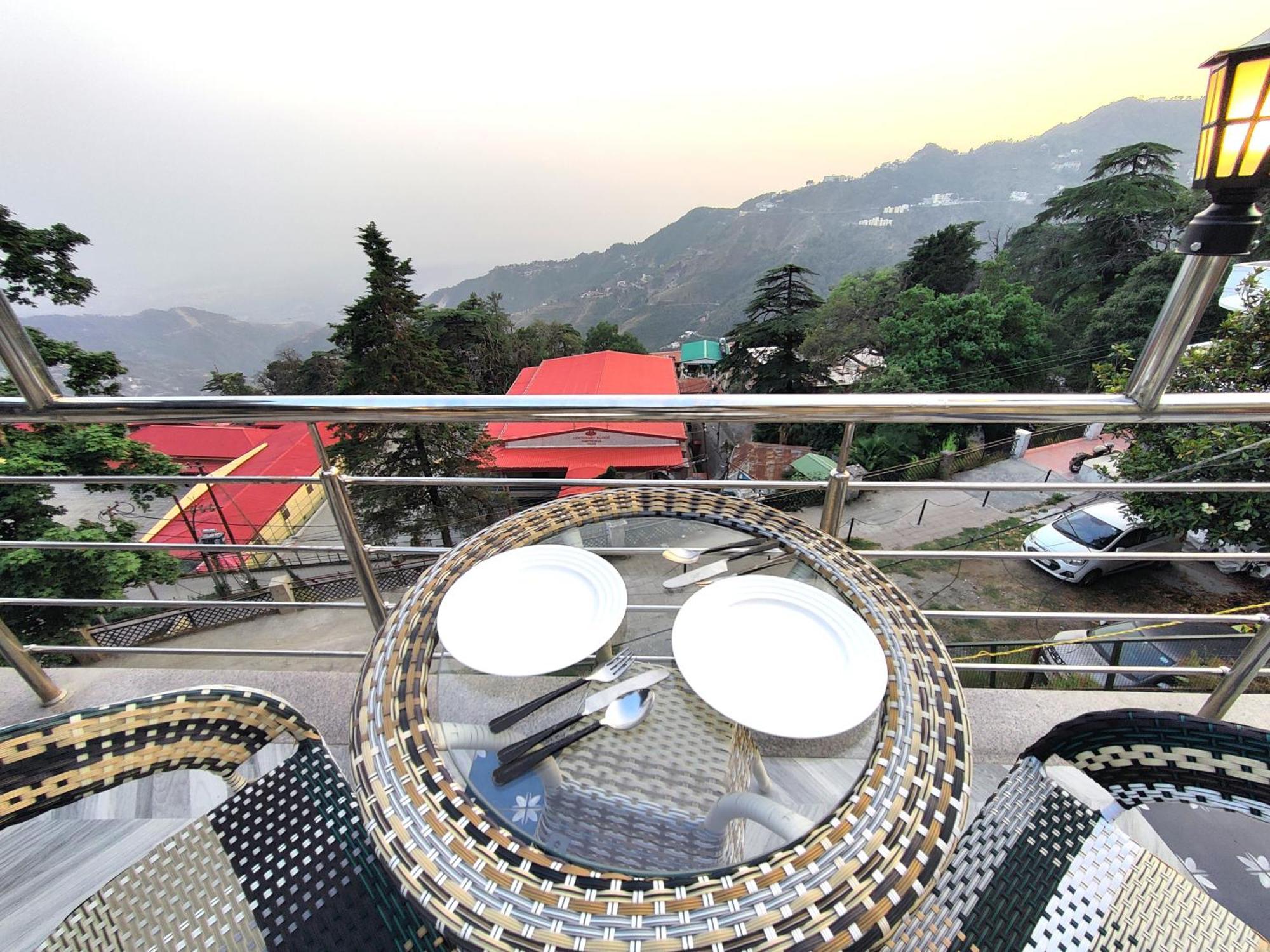 Sangam By Stotrak, Jhula Ghar Hotel