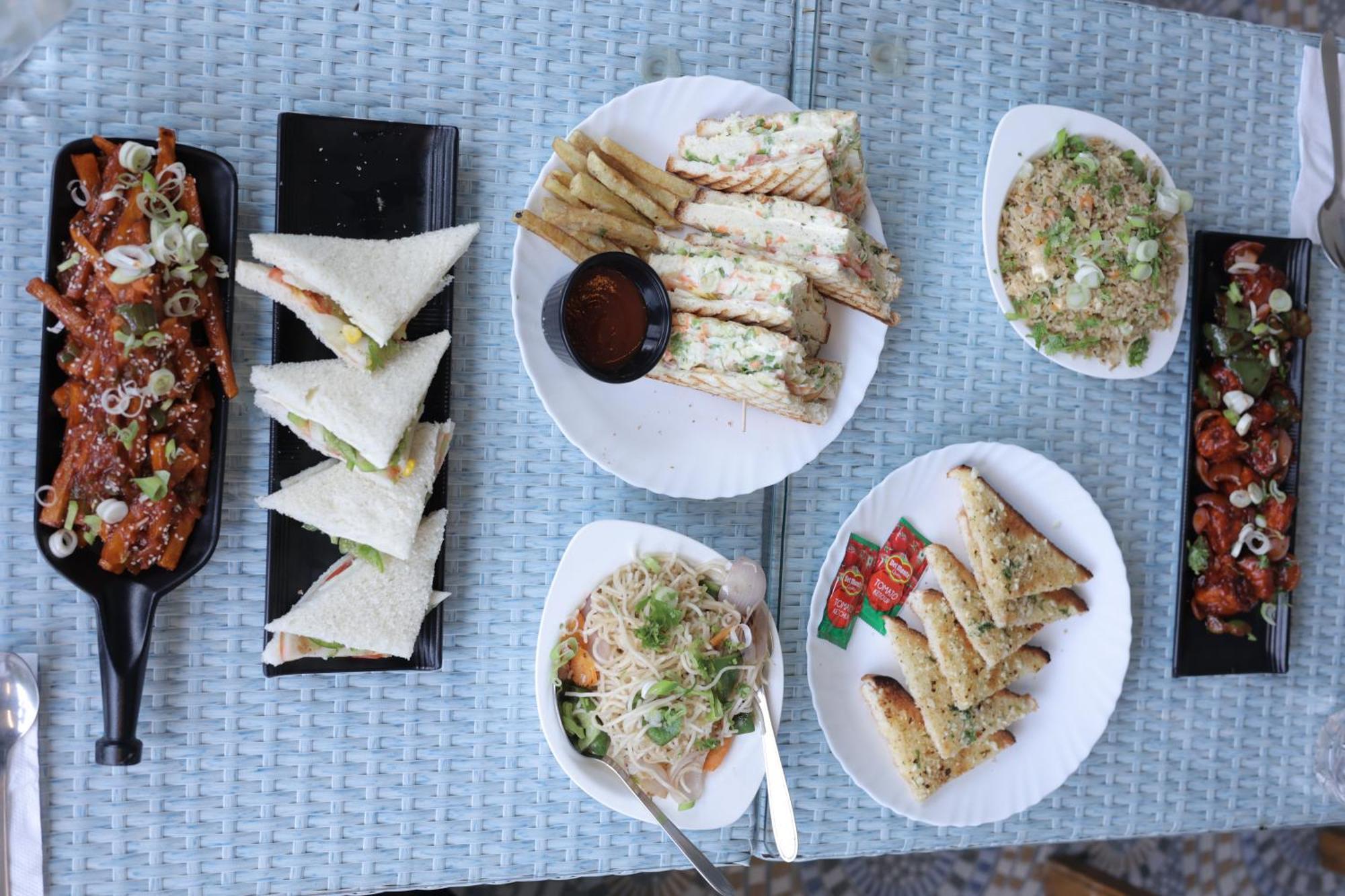 Studioz Paradise Hills Bed & Breakfast Mussoorie