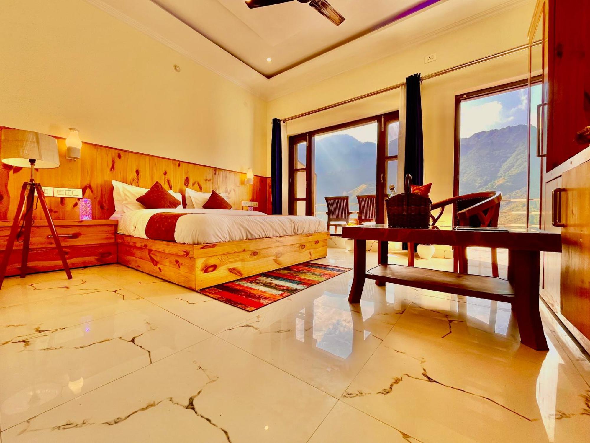 The Kempty Fall Resort, - Lavish & Luxury Hotel