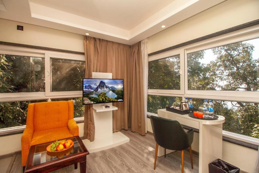 Hotel Baris 4*