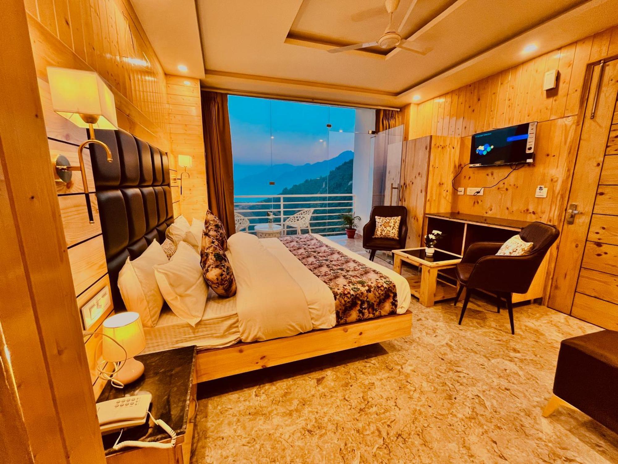 Hotel Crown, Mussoorie - A Four Star Luxury Hotel Hotel