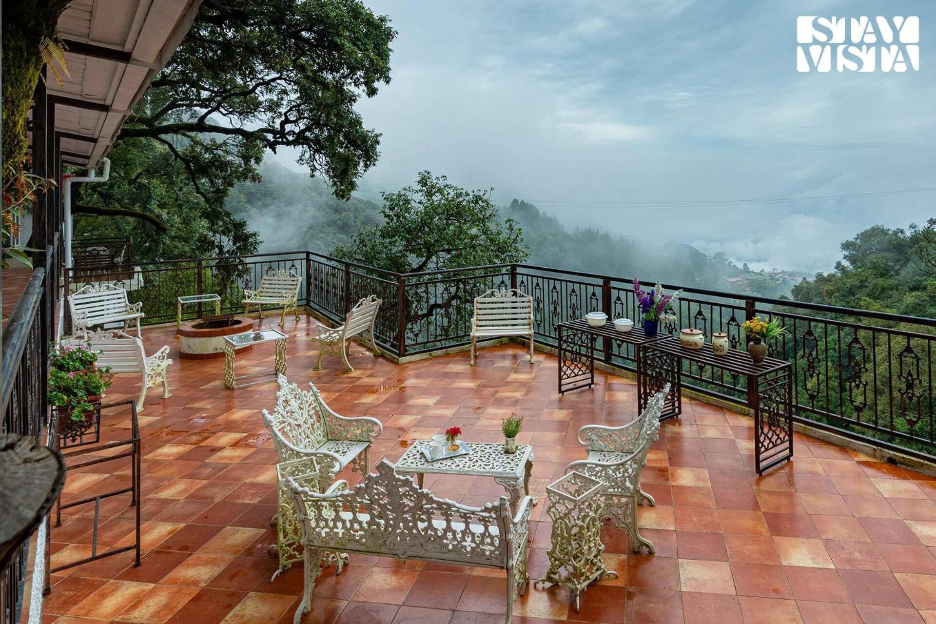 Villa Stayvista At Aspen Heights Hidden In Clouds Mussoorie