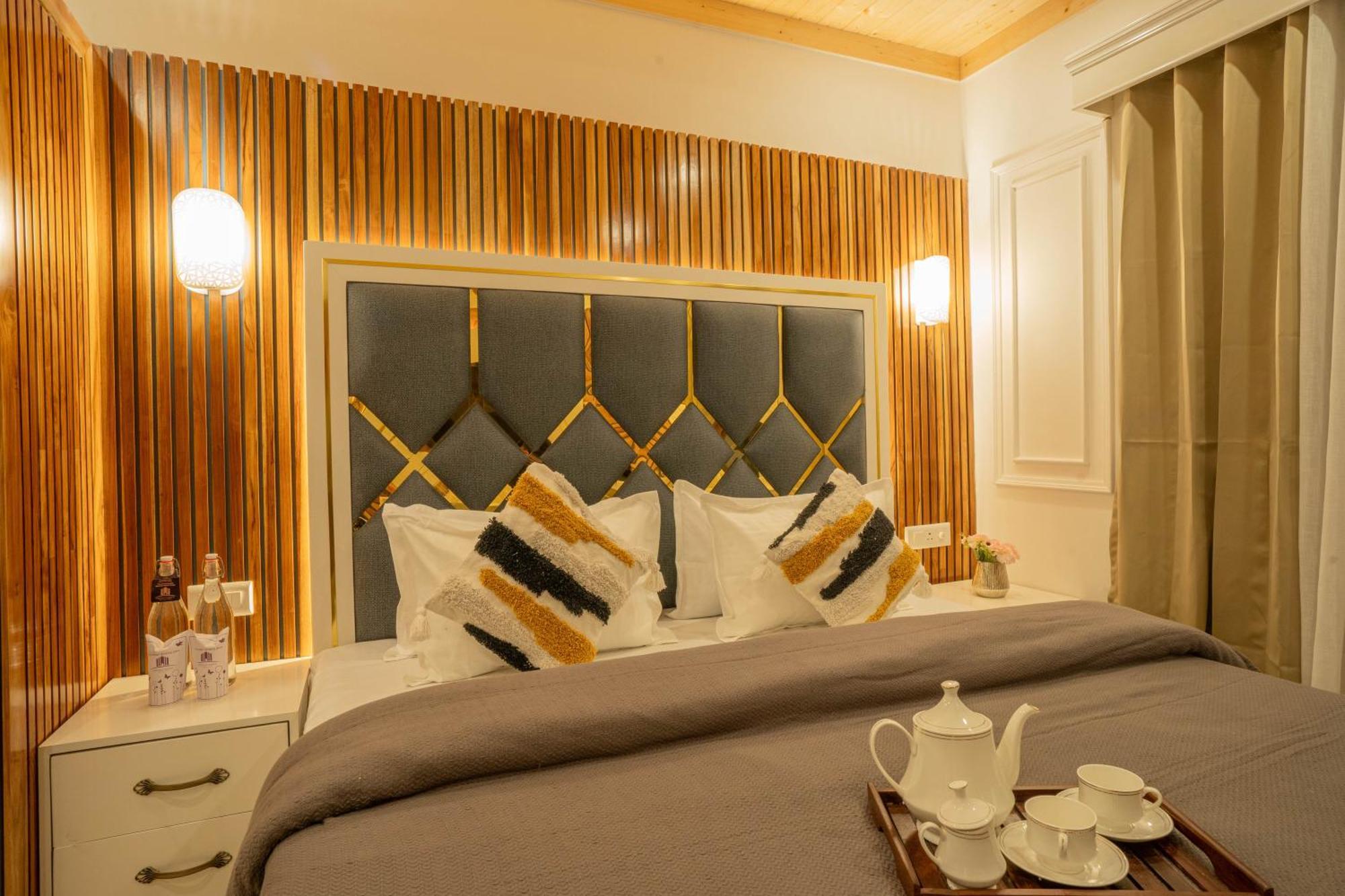 Hotel Perfectstayz Paradise Near Bhatta Falls Mussoorie
