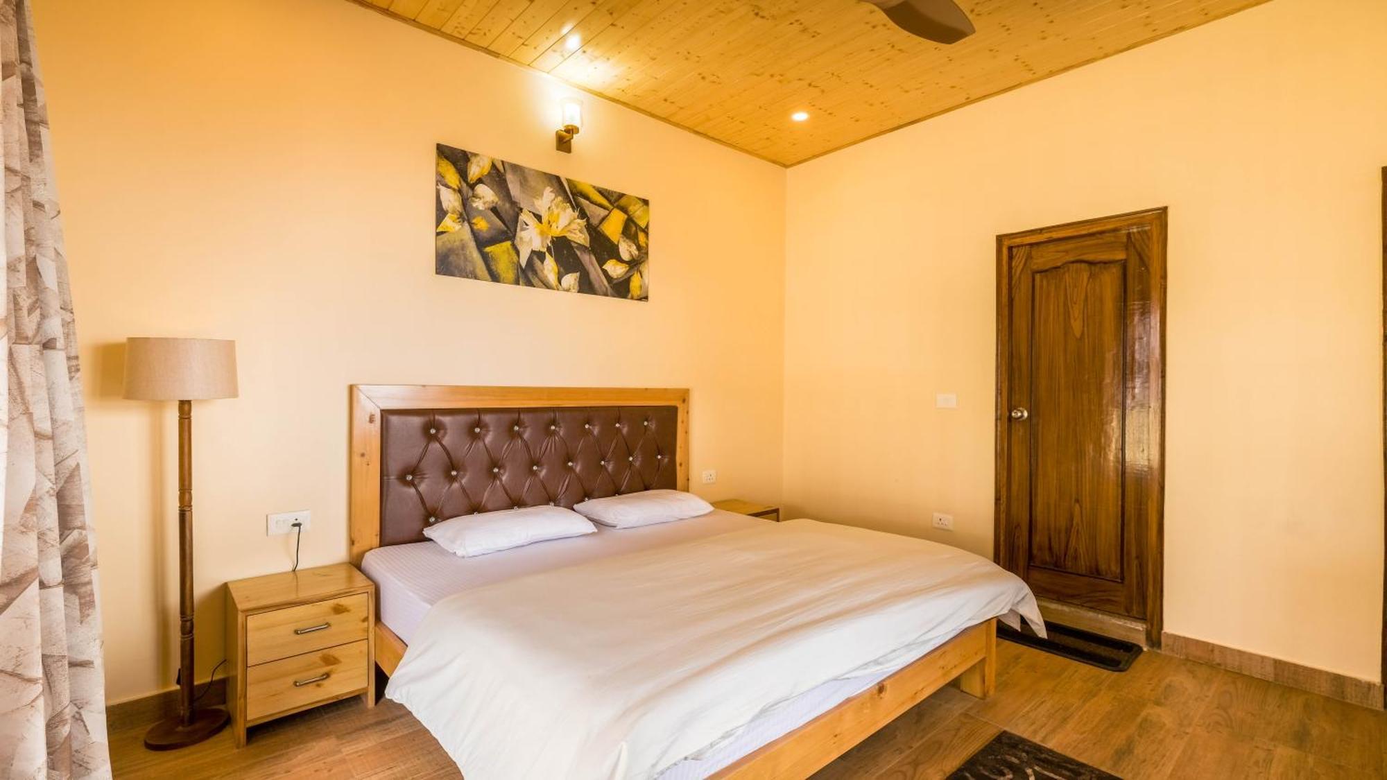 The Fawn Hotel 5*
