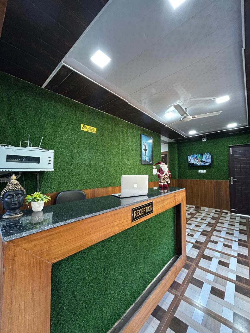 Endeavour Rooftop Restraunt Mussoorie
