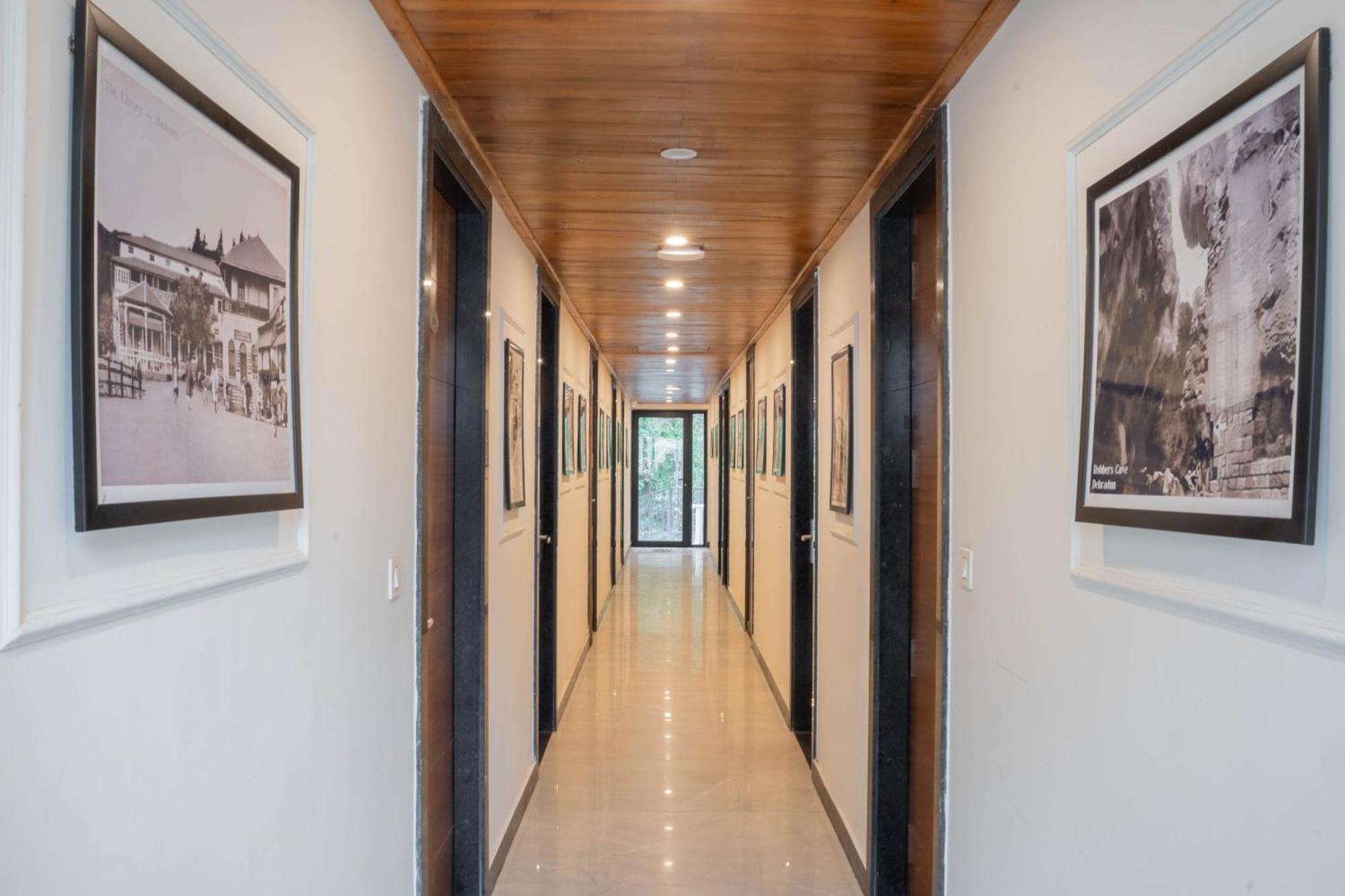 Westend By Perfectstayz At Mall Road 5*