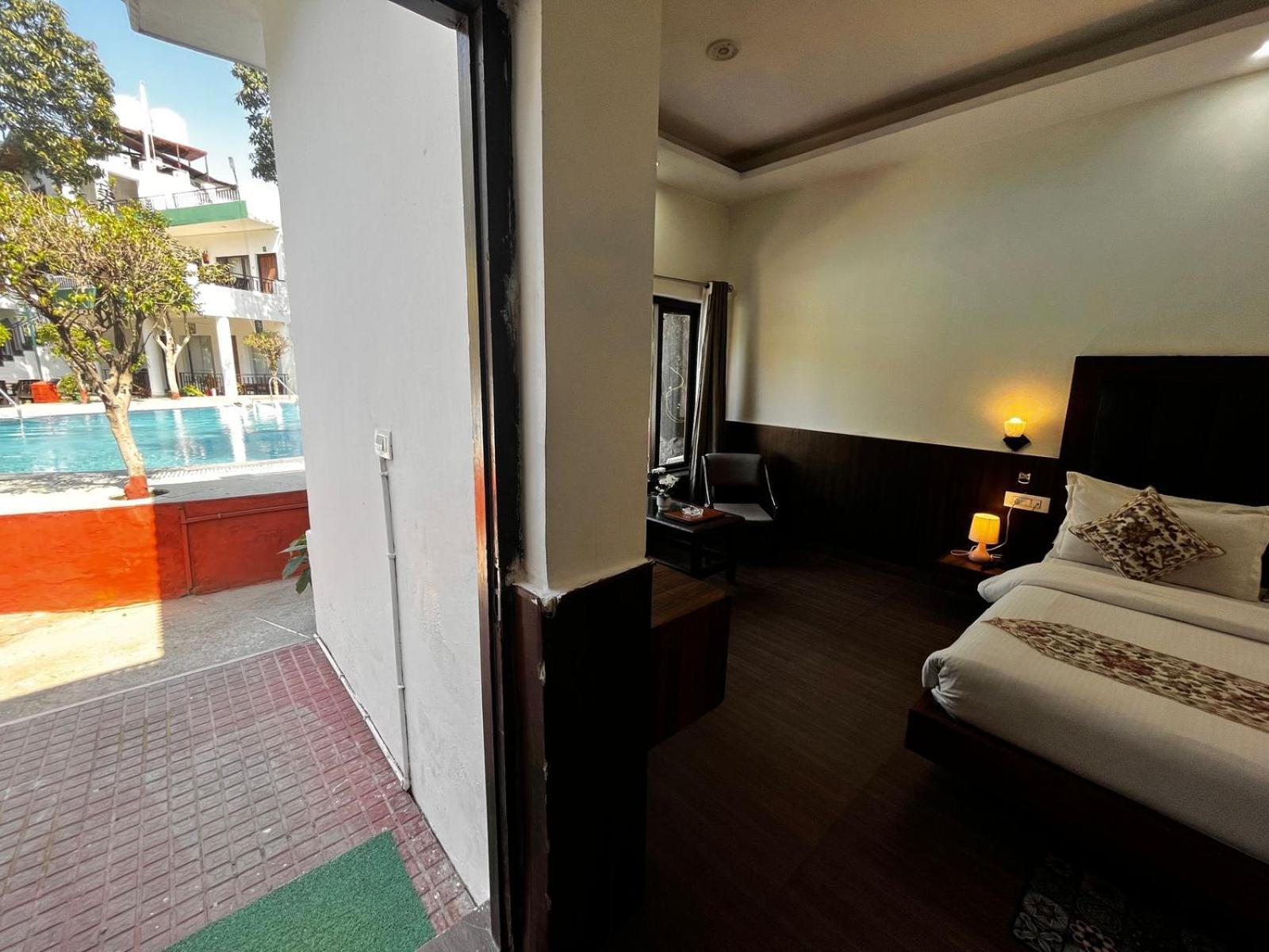 Hotel Karuna 4*