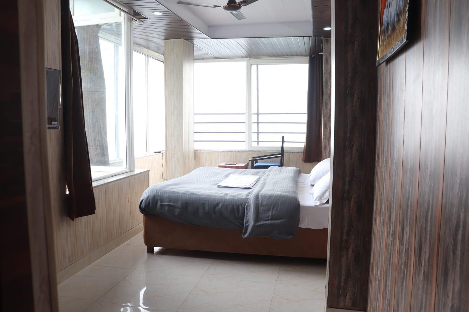 Mountain Retreat By 360 Degree Hotel