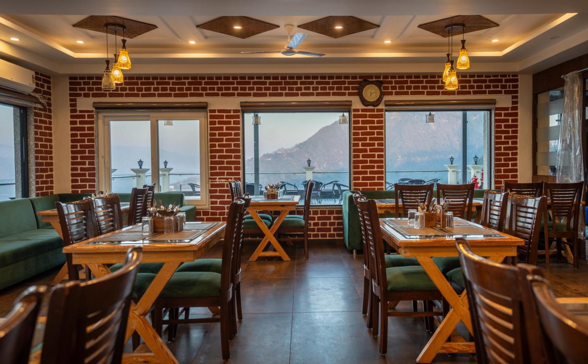 Hotel Trideus Mountain Club & Resort,