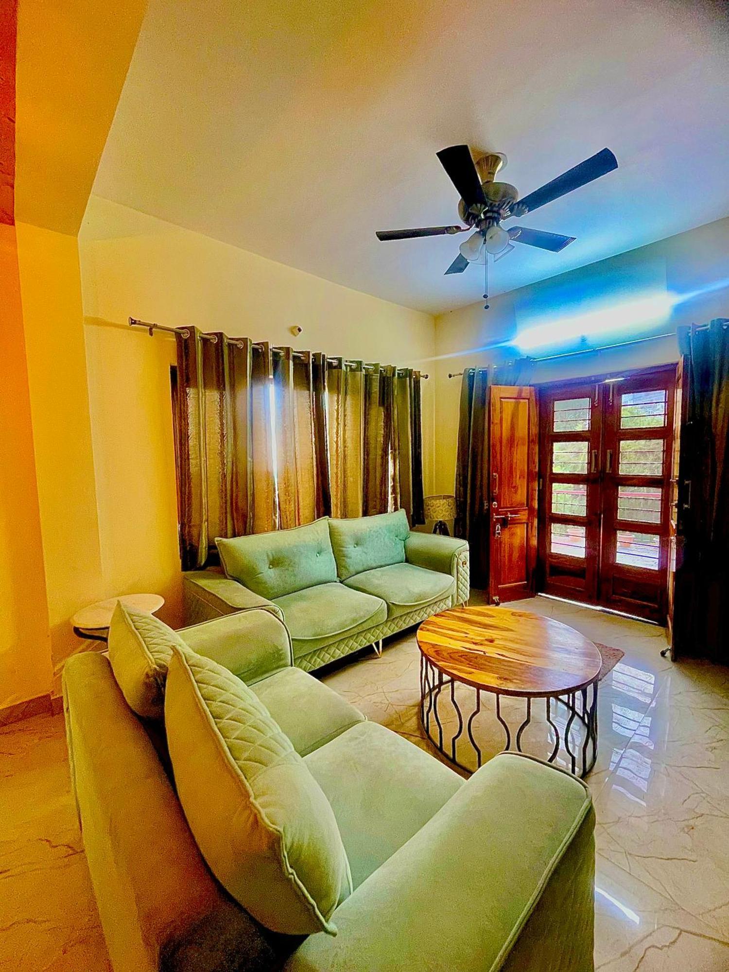Zenroofs- Cloud Haven 3bhk *