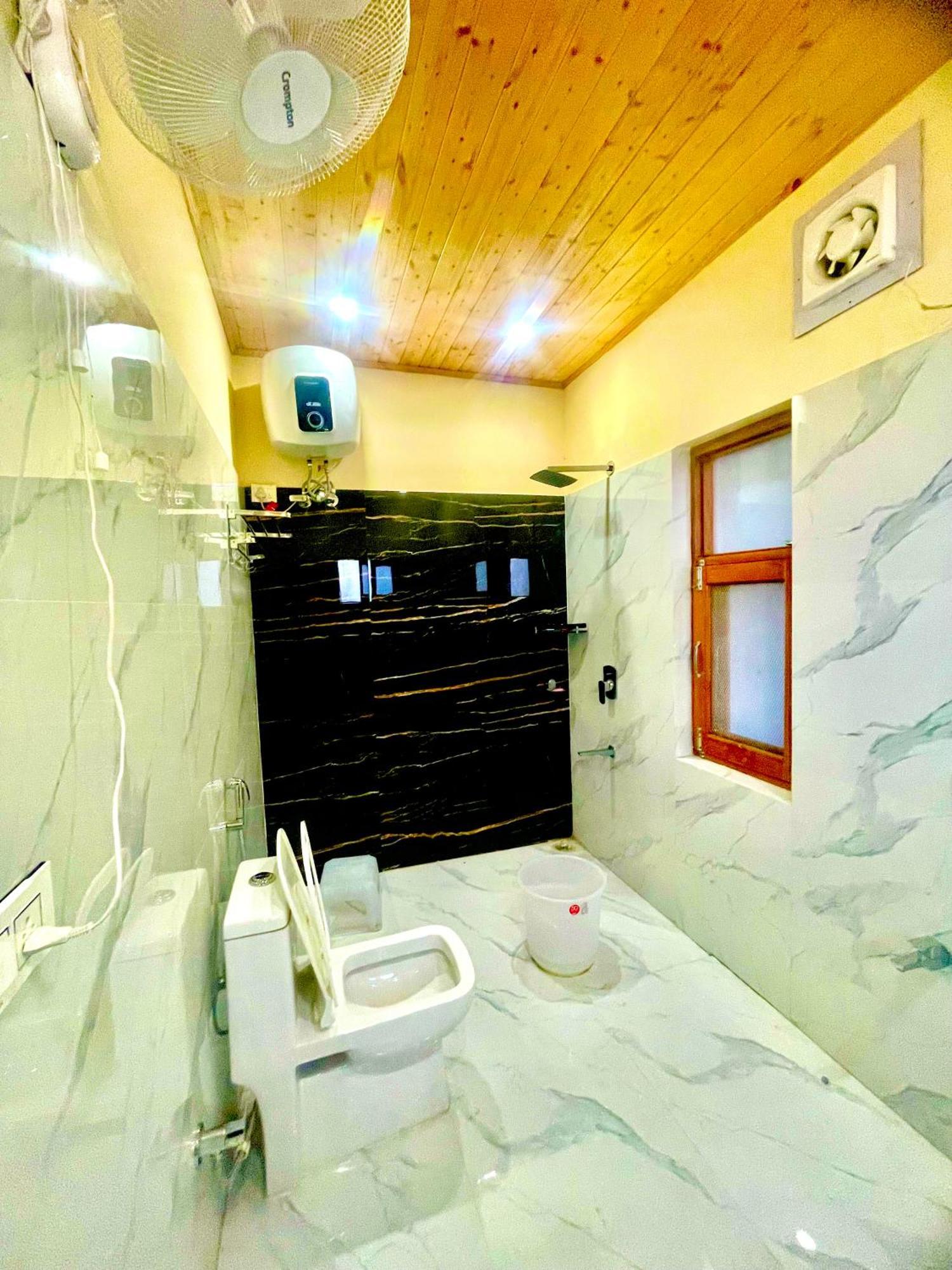 Villa Zenroofs- Cloud Haven 3bhk *