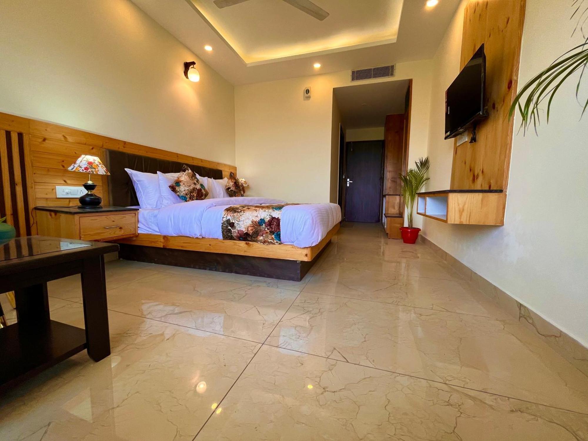 Pinerock Selling In ! Luxury ! Mountain View ! Open Terrace ! Cafe ! Parking ! Mussoorie