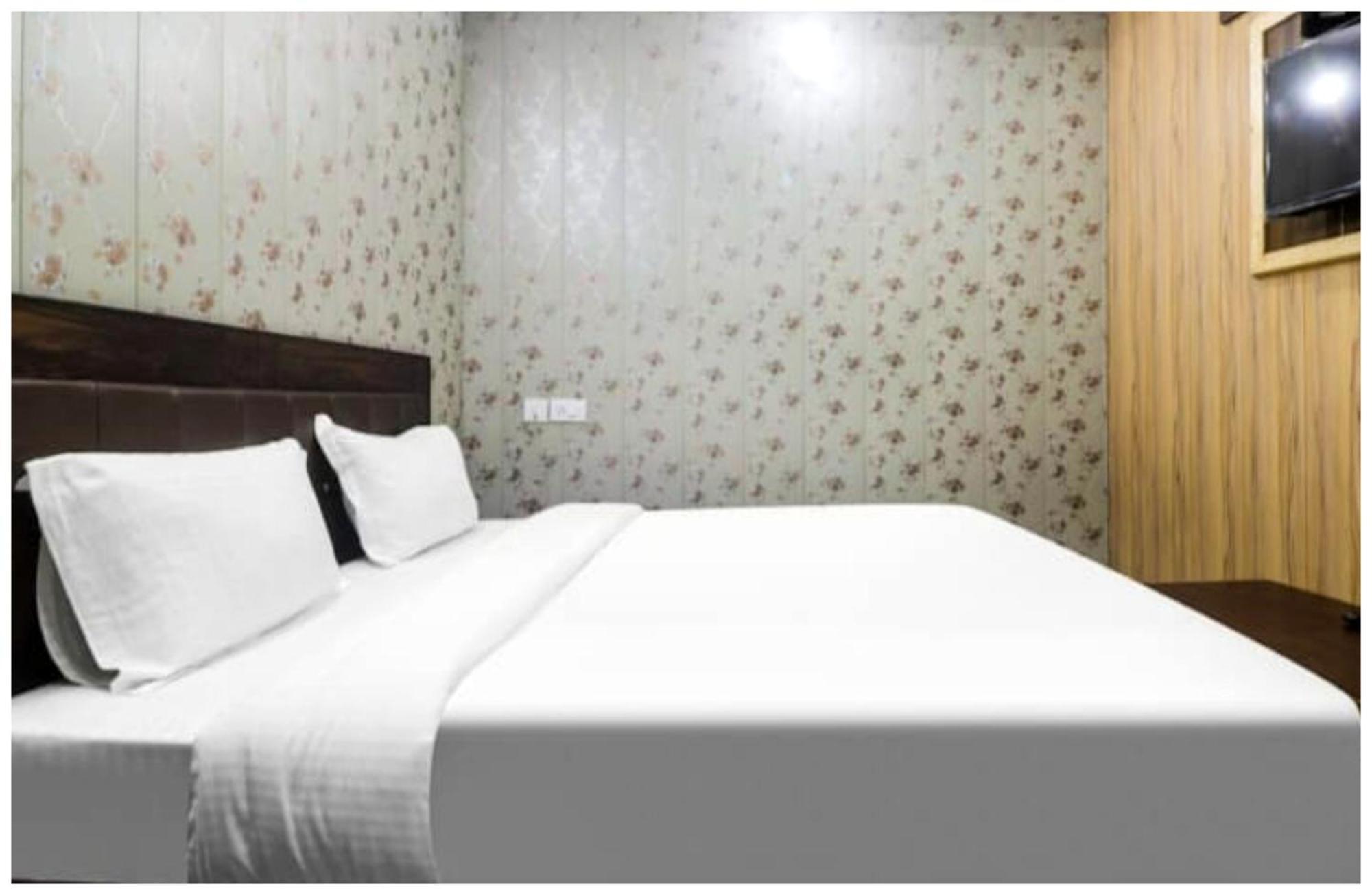 Premium Maaya Near Mountain View - Wifi And Parking - Service - In
